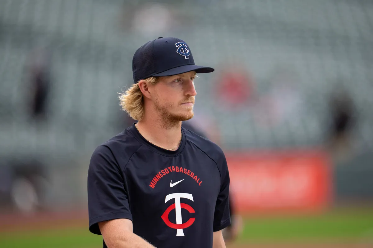 Sep 21, 2026; San Francisco, California, USA; HEADSHOT Minnesota Twins shortstop Ben Ross (1) during batting practice before the start of the game against the San Francisco Giants at Oracle Park. Mandatory Credit: Neville E. Guard-Imagn Images